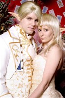 Mike & Amber as light elf male & females from Lineage II